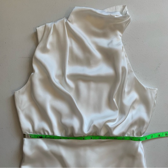 Lulus Distinctive Charm White Satin Asymmetrical Midi Dress Size Large NWT - Picture 15 of 17